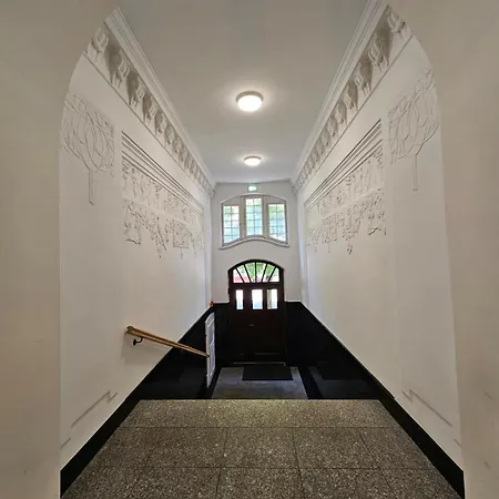 Justinrent 4 Lehnice