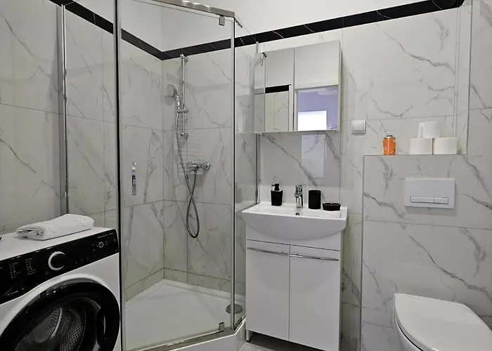 Justinrent 4 レグニツァ